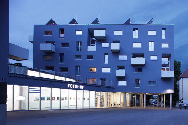 Fotohof-from outside_620